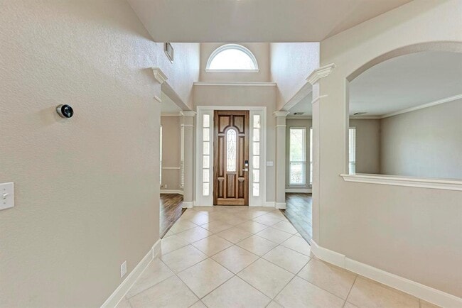 Building Photo - 8105 Endeavor Cir
