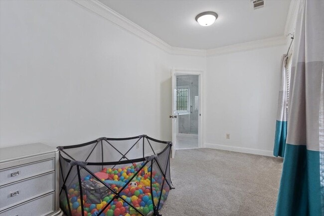 Building Photo - 265 Lily Cove Dr