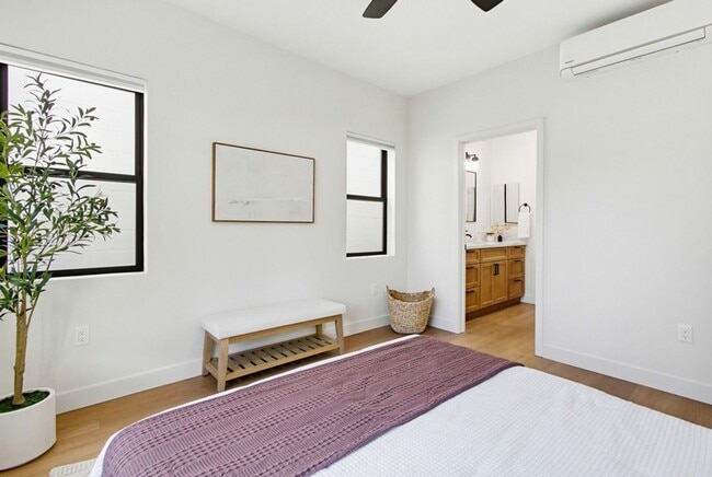 Building Photo - Brand New Construction – 3 Bed / 2 Bath Duplex Home in Normal Heights