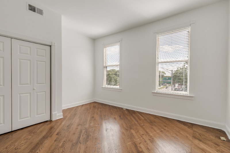 Building Photo - 1758 Park Ave