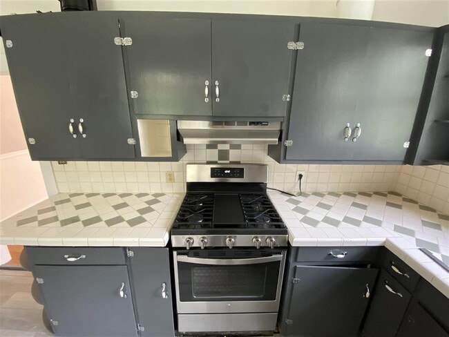 Building Photo - Charming 3 Bed, 2 Bath Jonesboro Rental with 1860 Sq Ft - Don't Miss Out!