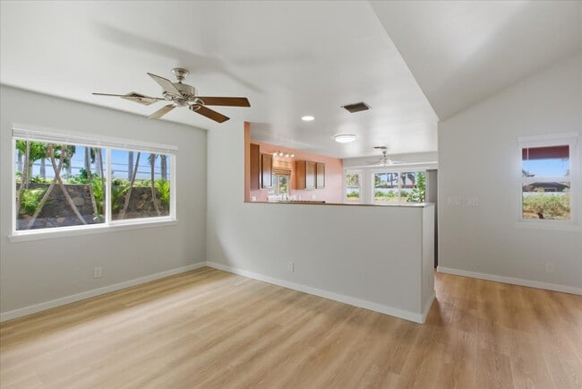 Building Photo - 770 Alulike St
