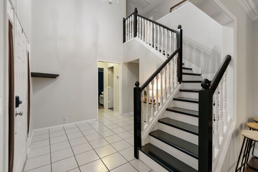 Building Photo - 509 Newberry St