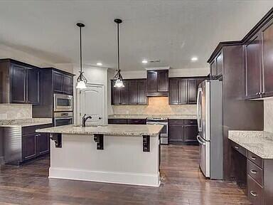 Building Photo - 8614 Crenshaw Dr