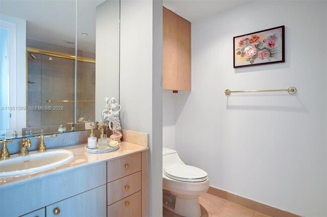 Building Photo - 5025 Collins Ave