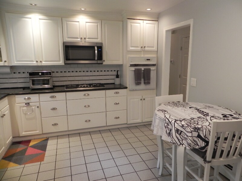 Building Photo - 24 Birchside Dr
