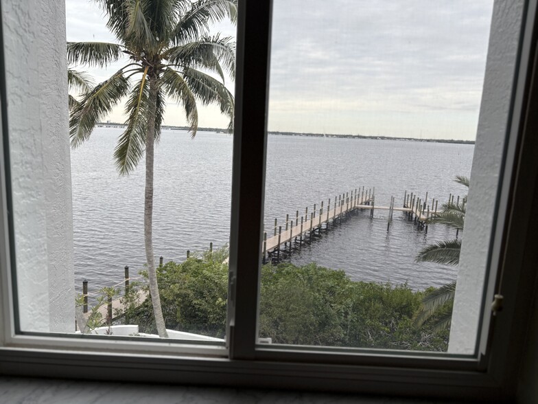 Living room view - 2875 Palm Beach Blvd