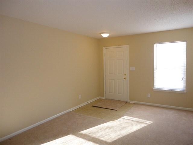 Building Photo - 10308 Clear Sky Dr