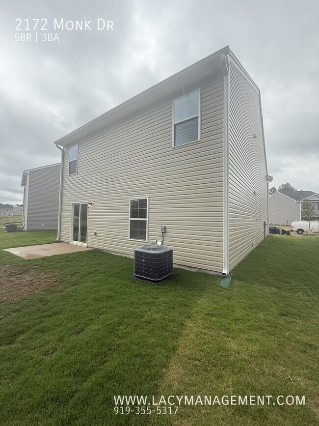 Building Photo - 2172 Monk Dr