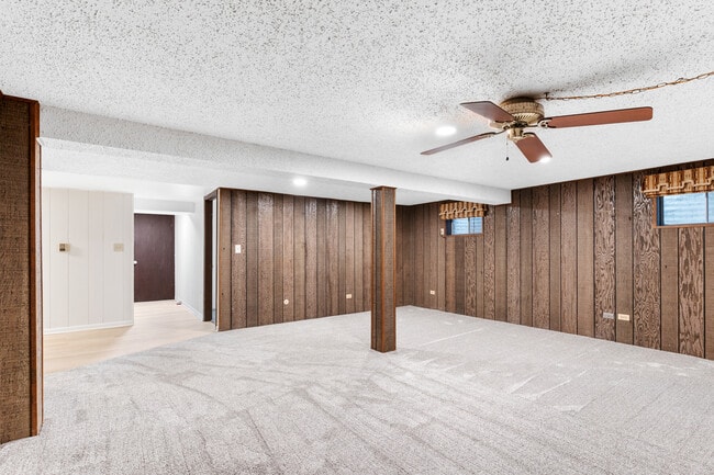 Building Photo - 15128 Quail Hollow Dr