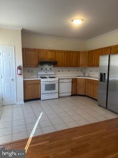 Primary Photo - 15 Fountayne Ct