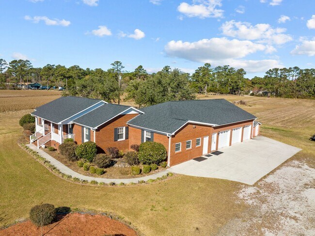 Building Photo - 4015 Freedom Way