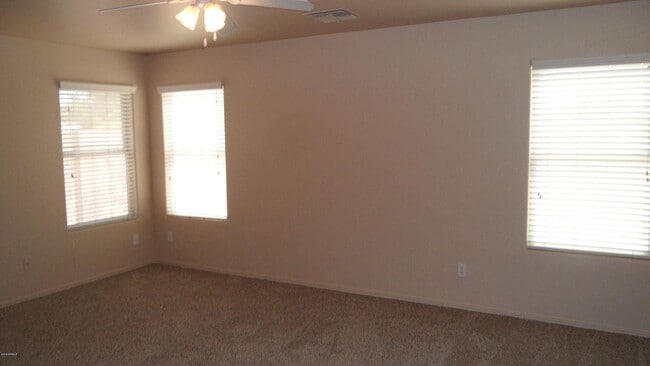 Building Photo - 16377 W Cottonwood St