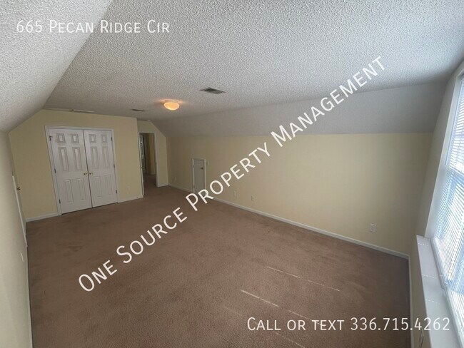 Building Photo - 665 Pecan Ridge Cir