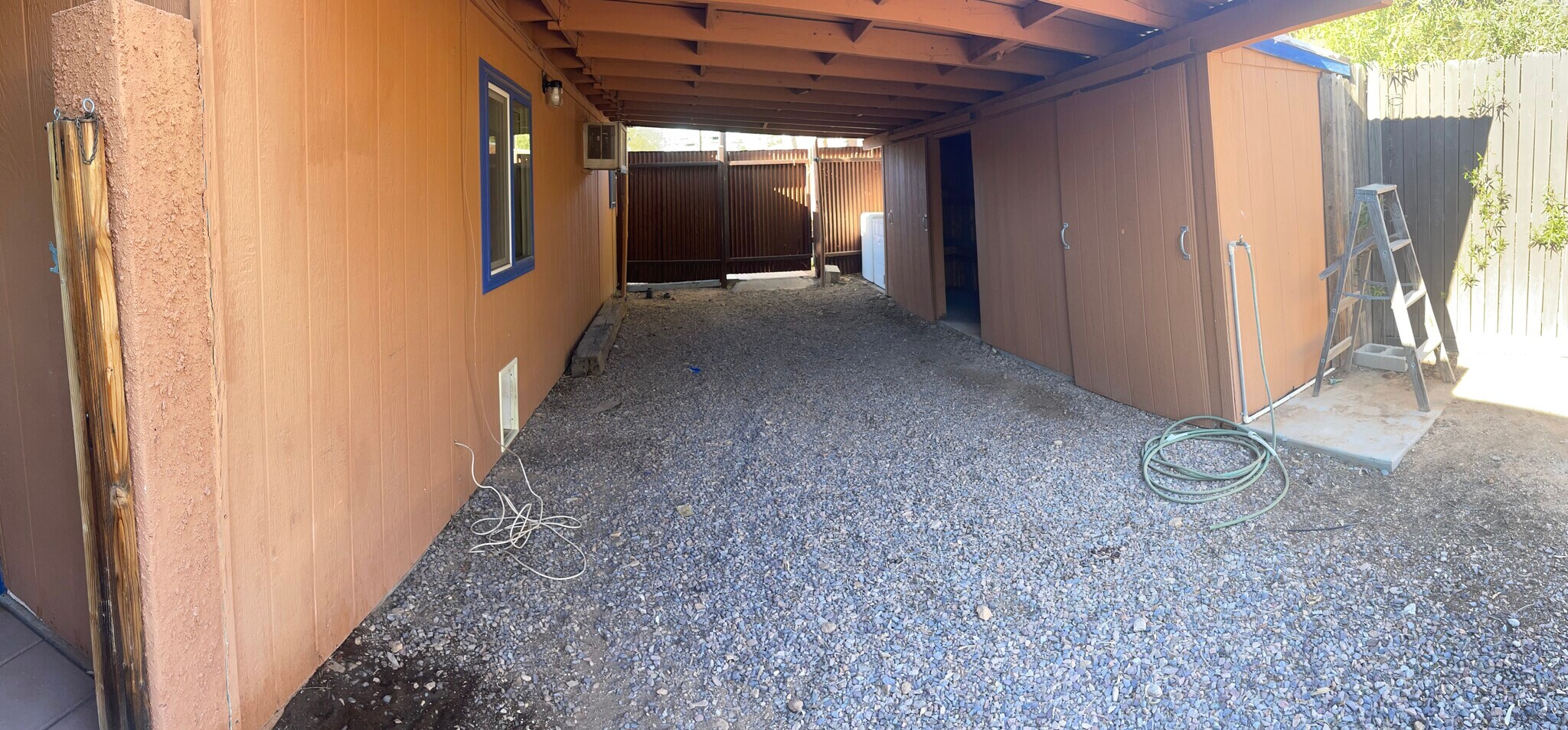 Building Photo - 313 E Calle Arizona