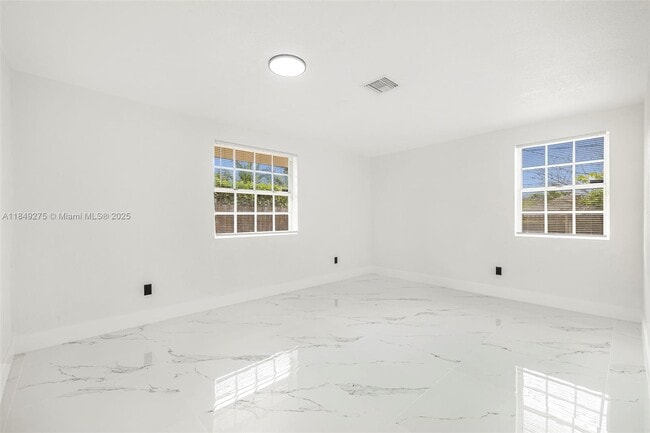 Building Photo - 10520 SW 160th St