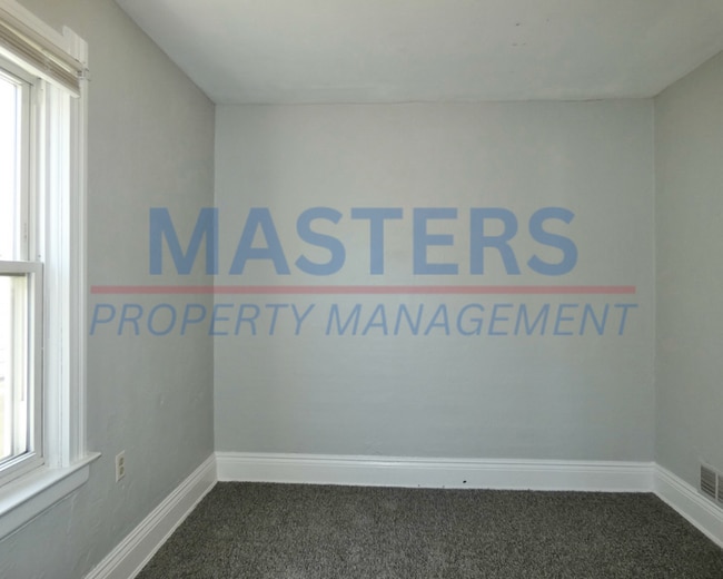Building Photo - Beautiful Toledo 3 Bed House