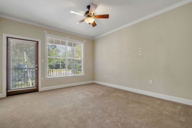 Building Photo - Midtown Tallahassee Townhome