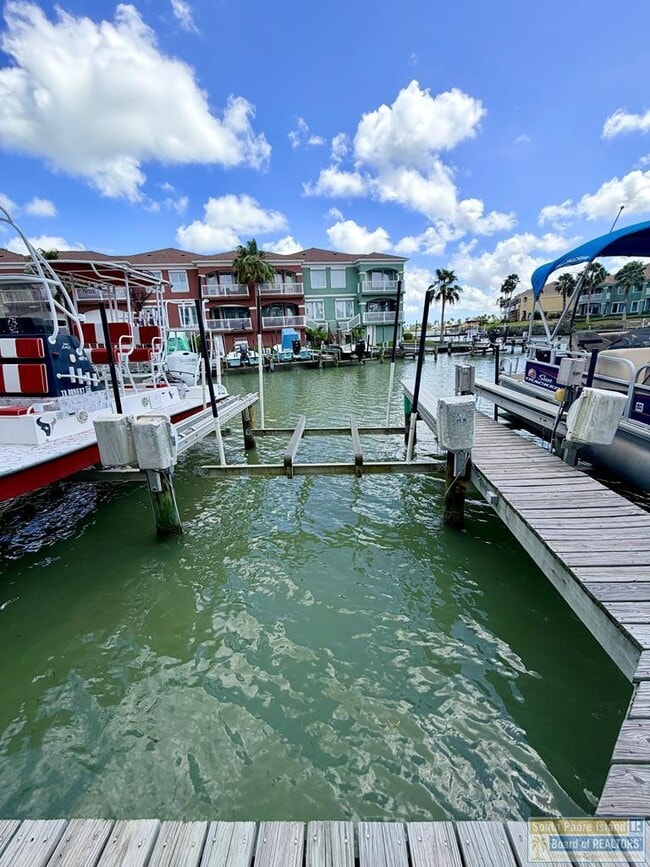 Building Photo - 17 Harbor Point