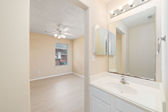 Building Photo - 20511 Bouganvilla Blossom Ln