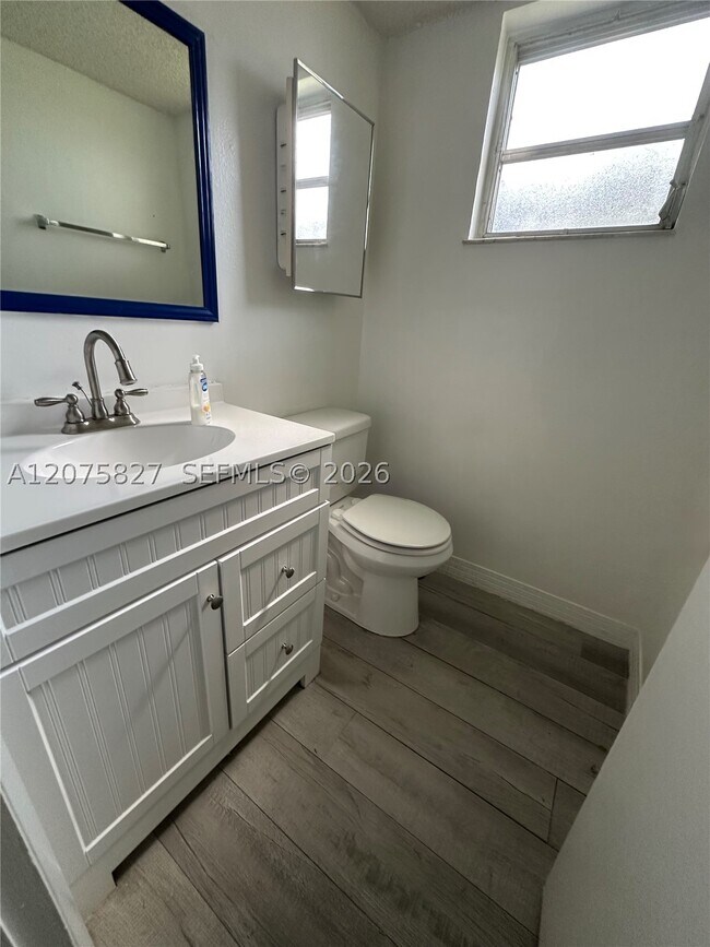 Building Photo - 3777 NW 78th Ave