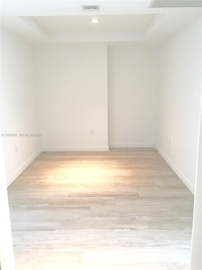 Building Photo - 55 SW 9th St