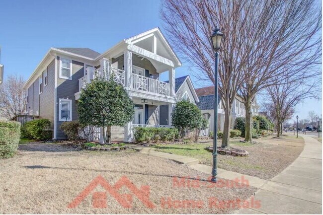 Building Photo - 1228 Island Pl E