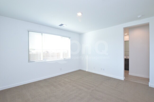 Building Photo - Phoenix New Build! Cortona!
