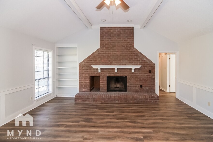 Building Photo - 4056 Friendly Way