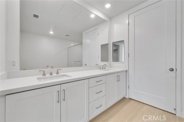 Building Photo - 2209 Rivington