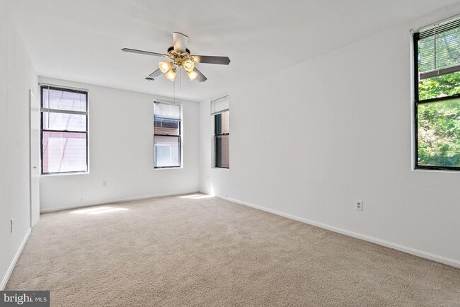 Building Photo - 2514 13th St NW