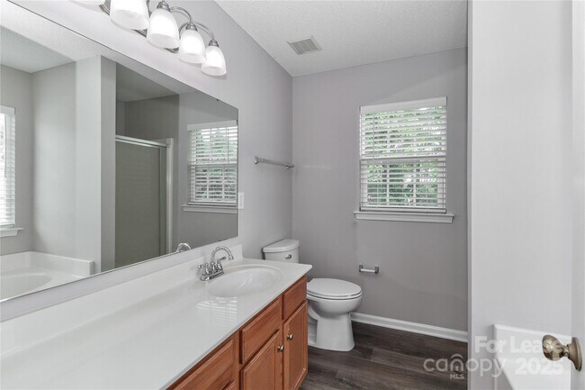 Building Photo - 109 Pleasant Grove Ln