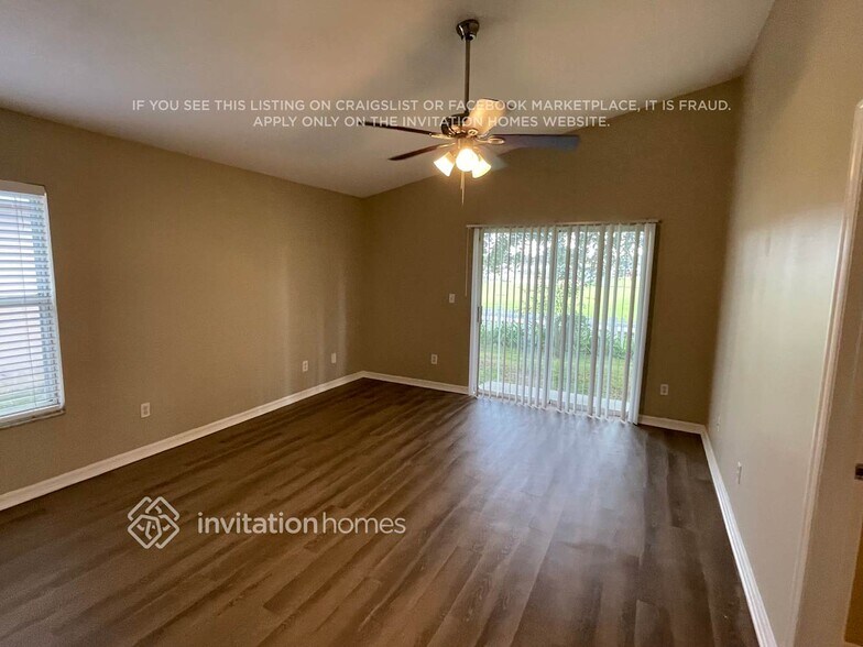 Building Photo - 459 Lancer Oak Dr