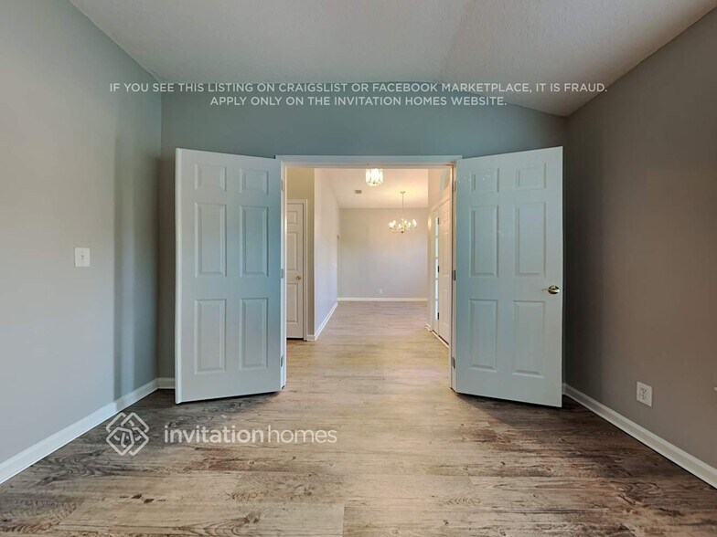 Building Photo - 12358 Bucks Harbor Dr S