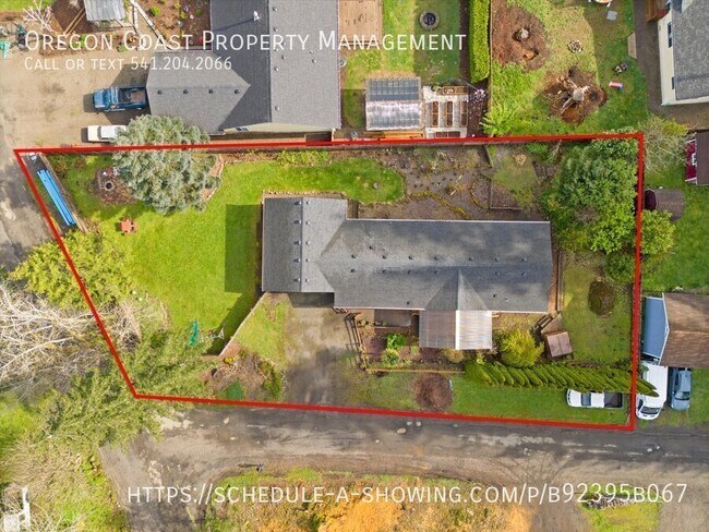 Building Photo - 2347 N Chinook Ln