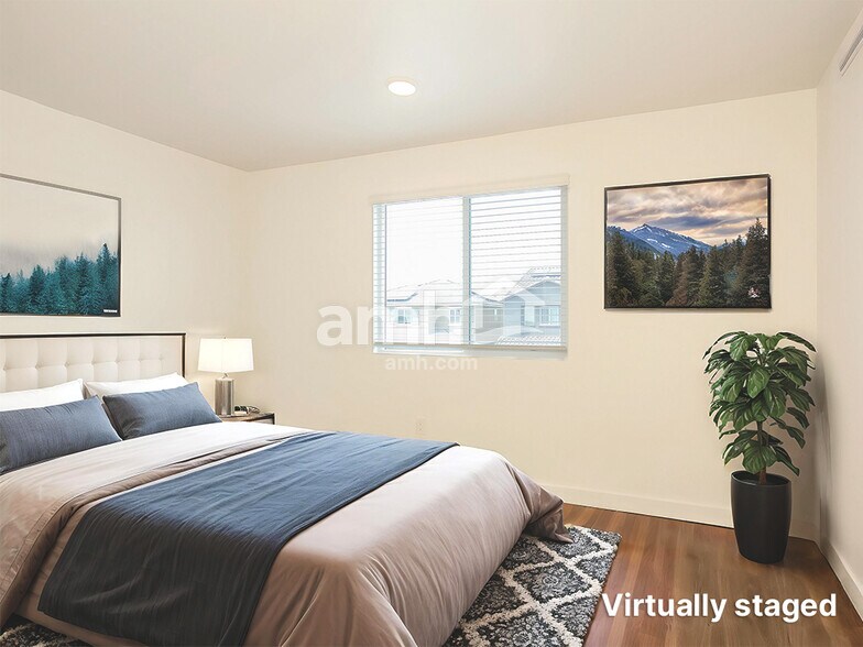 Building Photo - 20177 W Thomas Rd