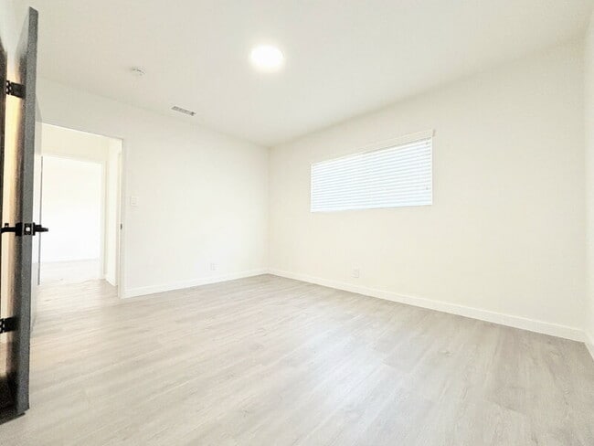 Building Photo - 5257 Coney Rd