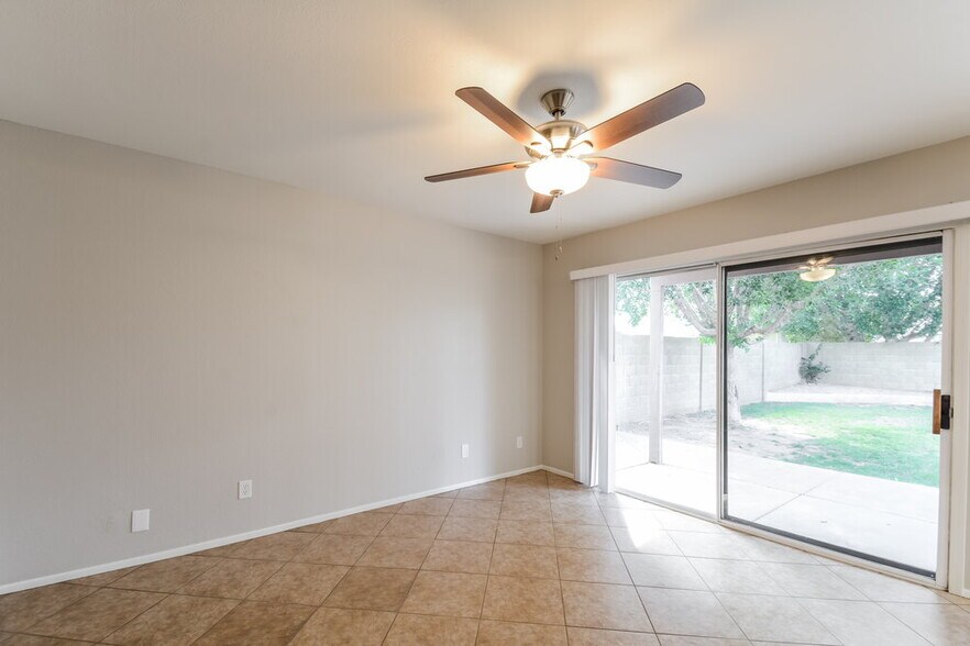Building Photo - 3719 W Camino Real