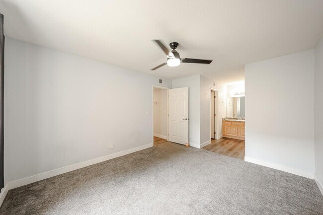 Building Photo - 1340 N Recker Rd