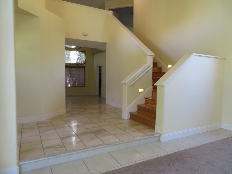 Building Photo - 3212 Bear Creek Dr