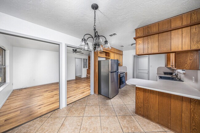 Building Photo - 2105 NW 54th St