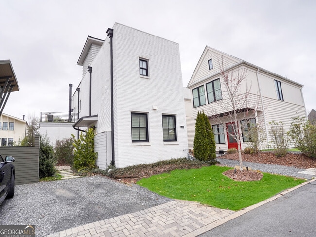 Building Photo - 157 Ravenhurst Ln