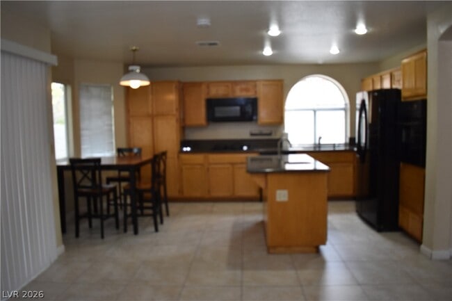 Building Photo - 3116 Forest Lake St