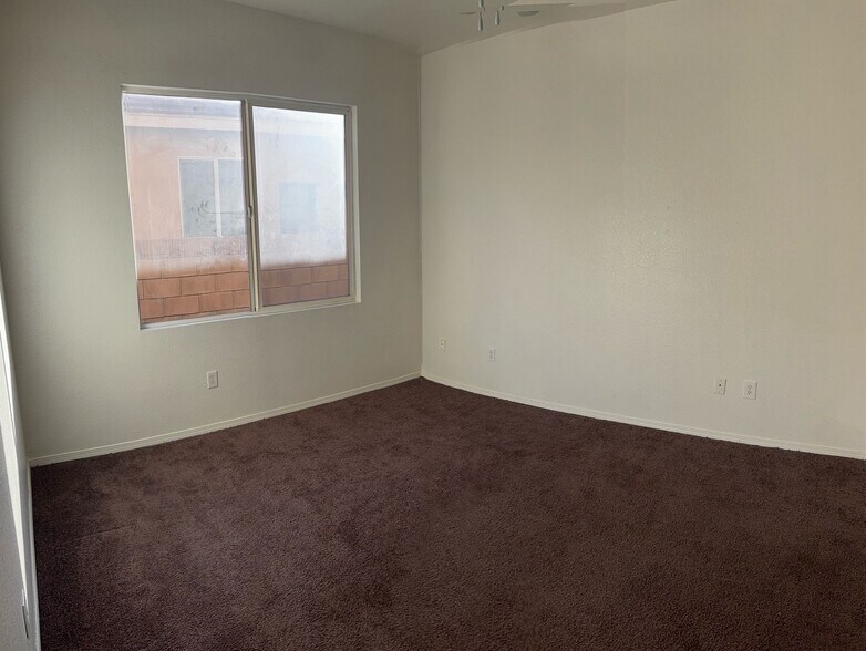 Building Photo - 44334 Sundance Ct