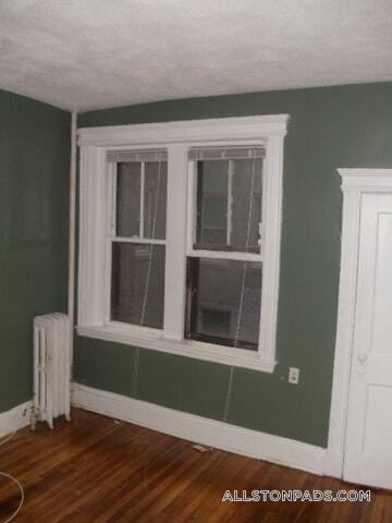 Building Photo - 86 Glenville Ave