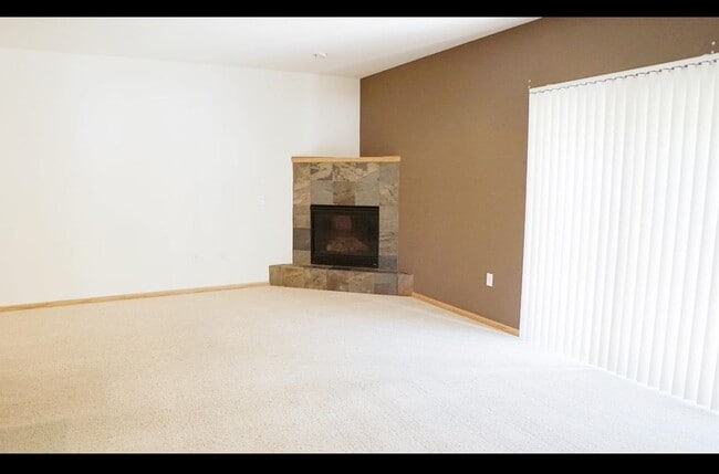 Building Photo - 2657 High Ridge Trail