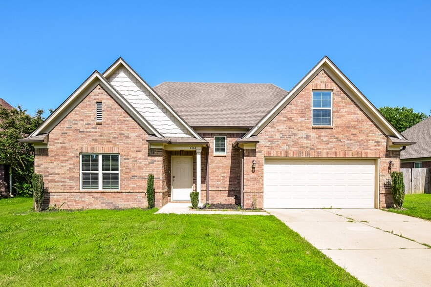 Primary Photo - 6164 Humphreys Dr
