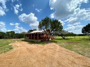 Building Photo - 624 Deer Creek Dr W