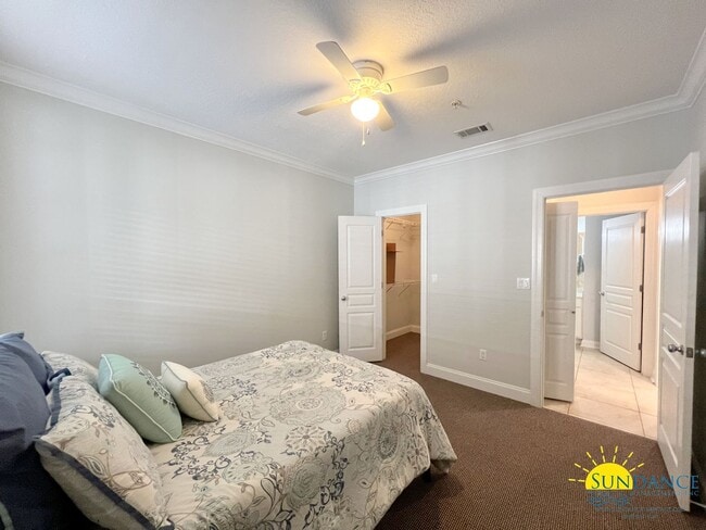 Building Photo - Beautiful Partially Furnished Condo in Downtown Fort Walton Beach!
