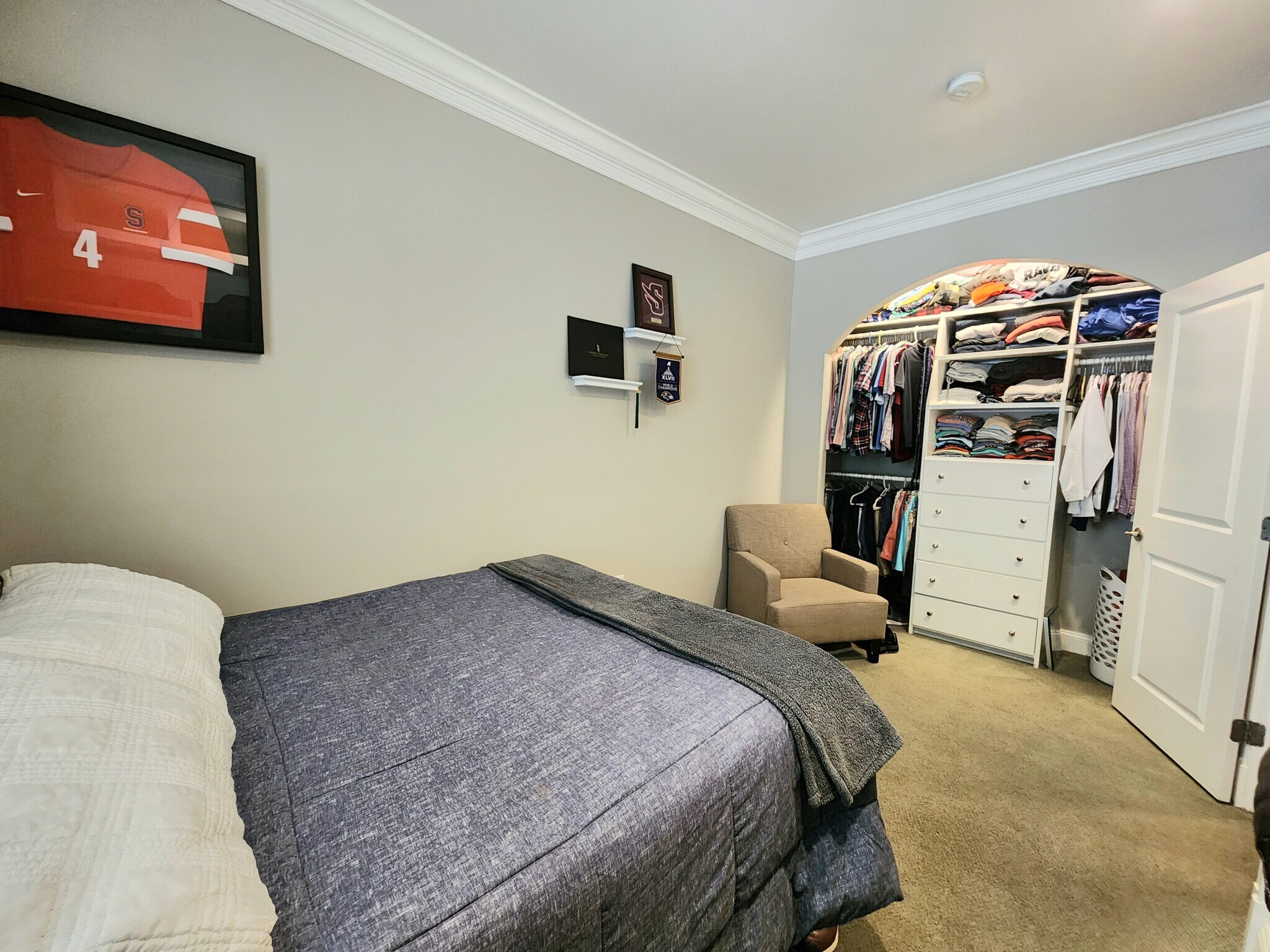 Building Photo - 8 Andrew Pl